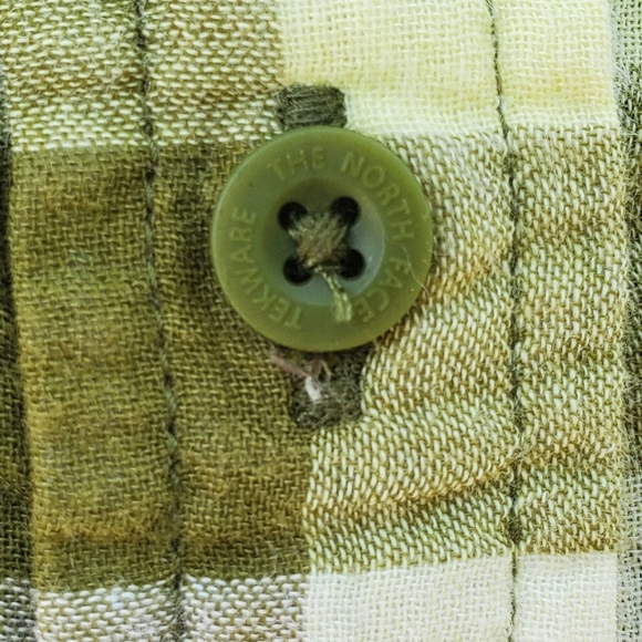 The North Face Woman's Green Plaid 3/4 Sleeve Organic Cotton Blouse SZ M - Picture 9 of 12
